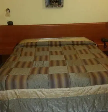 Merlino Hotel 3*